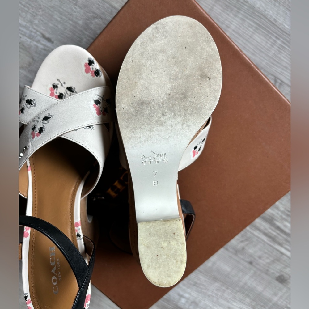 Coach Wedges - Picture 5 of 7